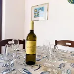 Sole Di Sicilia كاستيلوزو