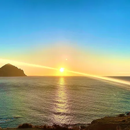 Sole Di Sicilia كاستيلوزو